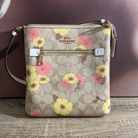Coach Mini Rowan File Bag Floral Cluster Print NWT - Picture 9 of 9
